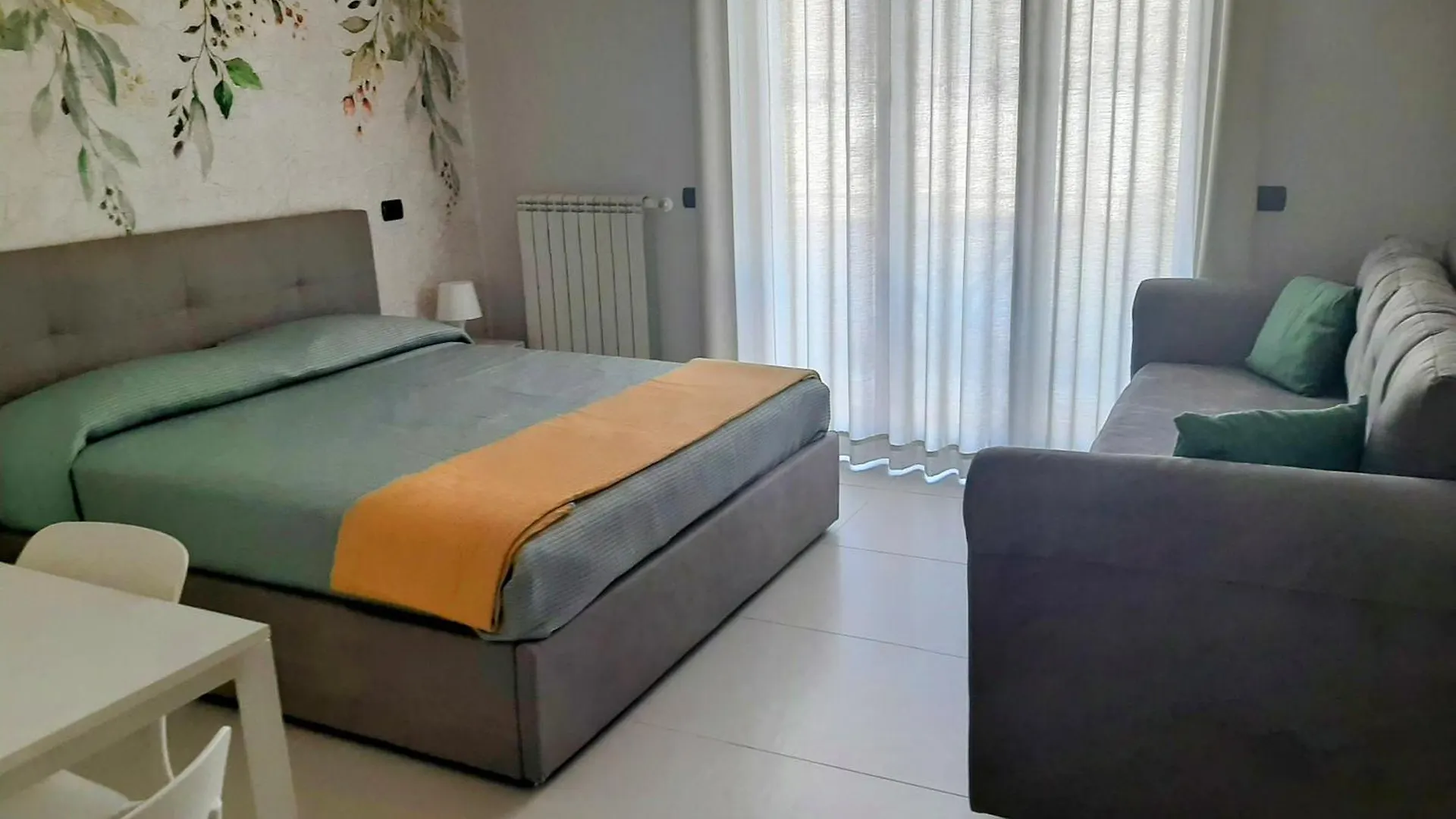 My Comfort Suite Napoli 0*,