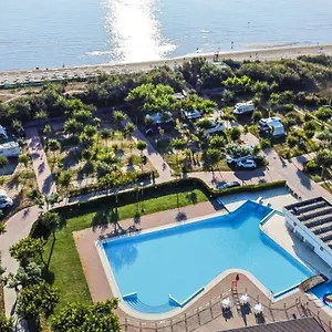 https://camping-miramare.hotelinveneto.com